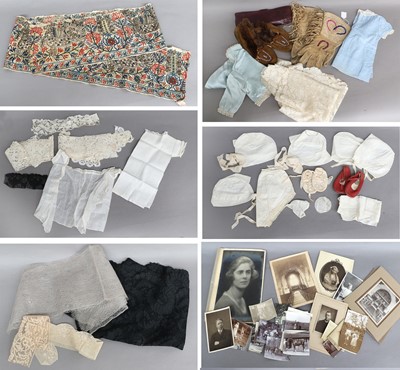 Lot 2152 - Assorted Costume Accessories and Children's...