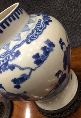 Lot 594 - A Pair of Chinese Porcelain Jars, in Kangxi...