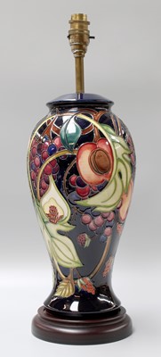 Lot 428 - A Modern Moorcroft Pottery "Queen's Choice"...