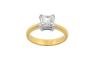 Lot 2287 - An 18 Carat Gold Diamond Solitaire Ring the...