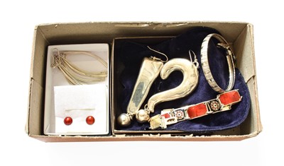 Lot 363 - A Small Quantity of Jewellery, including a...