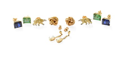 Lot 393 - Five Pairs of Earrings, including a pair of 9...