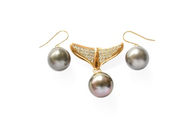 Lot 379 - A Grey Cultured Pearl and Diamond Pendant, the...