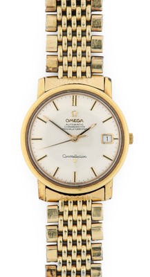 Lot 2456 - Omega: A Gold Plated Automatic Calendar Centre...