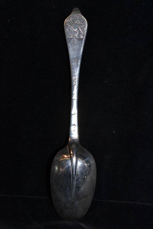 Lot 629 - A Queen Anne Silver Dognose Spoon, Thomas Spackman, London 1705, crested, 20.5cm long, 2oz 6dwt