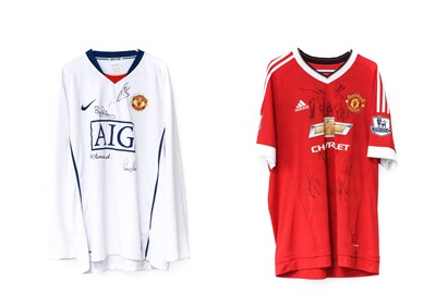 Lot 3034 - Manchester United Signed Football Shirts