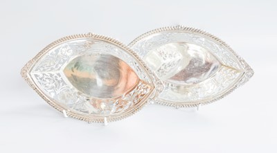 Lot 3 - A Pair of Edward VII Silver Dishes, Maker's...