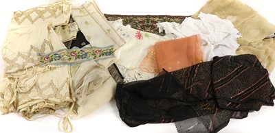 Lot 2131 - 1920s and Later Costume and Accessories...
