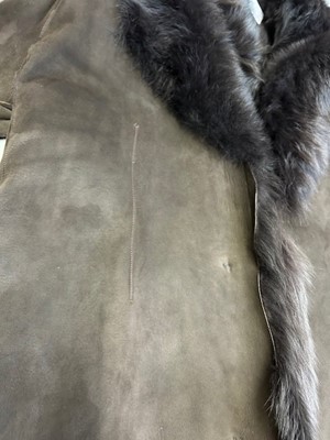 Lot 1008 - Celtic Sheepskin Dark Brown Shearling Full...