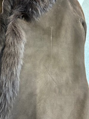 Lot 1008 - Celtic Sheepskin Dark Brown Shearling Full...