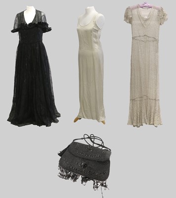 Lot 2204 - Early 20th Century Dresses and Accessories,...