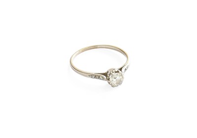 Lot 48 - A Diamond Solitaire Ring, the round brilliant...