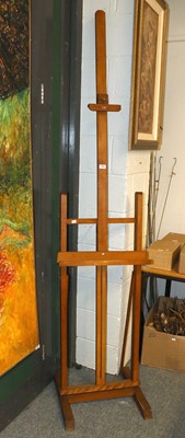 Lot 1456 - A 20th Century Reeves Easel, 49cm wide