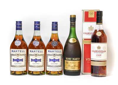 Lot 5108 - Martell 3 Star Cognac, 1970s bottling, 24fl....