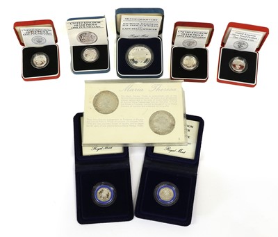 Lot 325 - Mixed Silver Proof Coinage, to include; 2x UK...