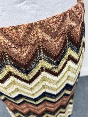 Lot 1005 - Missoni Sport Knitted Chevron Pattern Two...