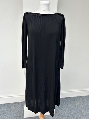 Lot 1005 - Missoni Sport Knitted Chevron Pattern Two...