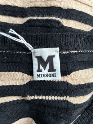 Lot 1005 - Missoni Sport Knitted Chevron Pattern Two...