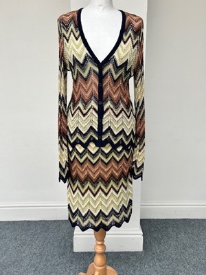 Lot 1005 - Missoni Sport Knitted Chevron Pattern Two...