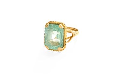 Lot 66 - A Synthetic Green Spinel Ring, the emerald-cut...