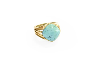 Lot 100 - A Turquoise Ring, the sugarloaf cabochon...