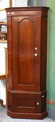 Lot 1292 - A Mahogany Cased Standing Corner Gun Cabinet,...