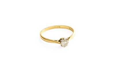 Lot 115 - A Diamond Solitare Ring, the round brilliant...