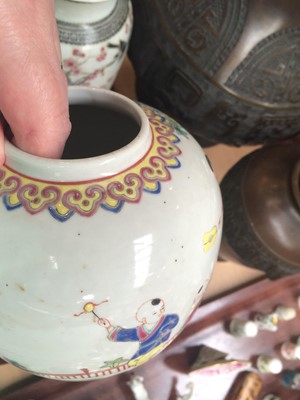 Lot 200 - A Chinese Porcelain Vase, Republic period,...