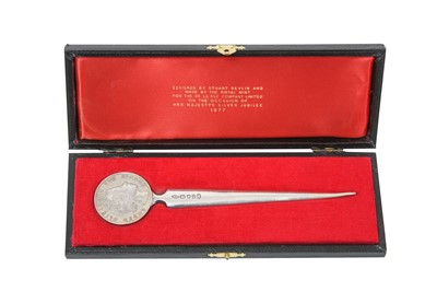 Lot 2372 - An Elizabeth II Parcel-Gilt Silver Paper-Knife