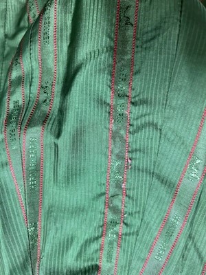 Lot 1012 - Hermès Paris Green Checked Jacket, of tailored...