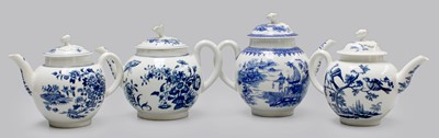 Lot 121 - A Worcester Teapot and Cover, circa 1770,...