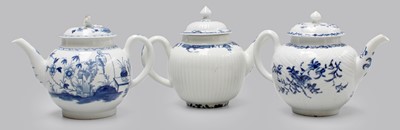 Lot 99 - A Worcester Porcelain Teapot and Cover, circa...