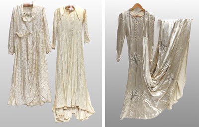 Lot 2220 - Circa 1930s Bias Cut Cream Silk Wedding Dress...