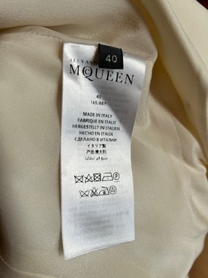 Lot 1037 - Circa 2016 Alexander McQueen Cream Silk Tuxedo...