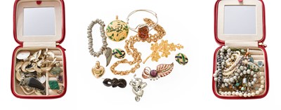 Lot 368 - A Quantity of Costume Jewellery, including a...