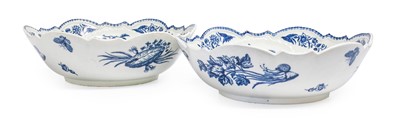 Lot 6 - A Pair of Worcester Porcelain Junket Dishes,...
