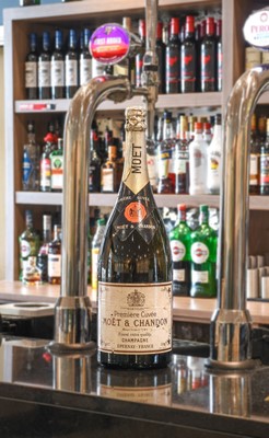 Lot 5005 - Moët & Chandon Première Cuvée Champagne (one...