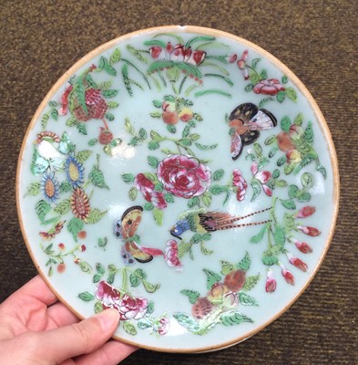Lot 146 - A Chinese Porcelain Teapot Stand, Qianlong,...