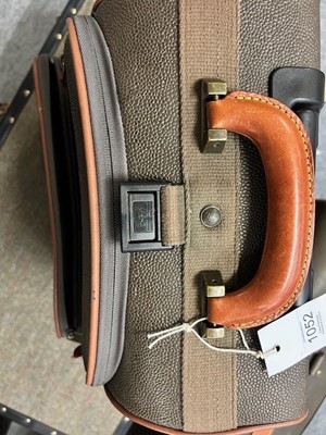 Lot 1052 - Small Mulberry Mole Scotchgrain Leather...