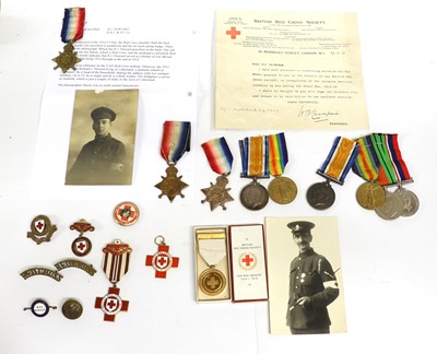 Lot 31 - A First/Second World War Group of Medals to...