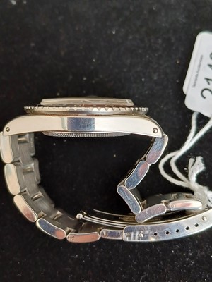 Lot 2140 - Rolex: A Good Stainless Steel Automatic...