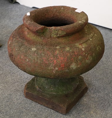 Lot 1316 - A Victorian Pedastal Garden Urn, 50cm high