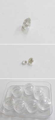 Lot 195 - A Small Quantity of Loose Diamonds, weighing 1....