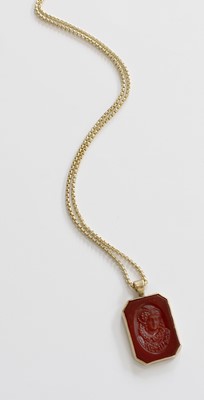 Lot 238 - A Carnelian Intaglio Pendant on A 9 Carat Gold...