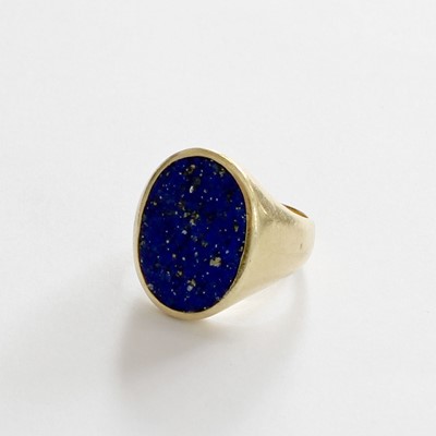 Lot 242 - A Lapis Lazuli Signet Ring, finger size K1/2