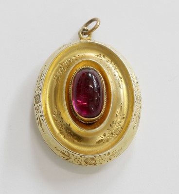 Lot 247 - A Carbuncle Garnet Locket, an oval carbuncle...