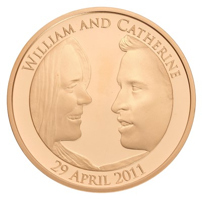 Lot 119 - UK, The Royal Wedding Gold Proof Five Pounds...