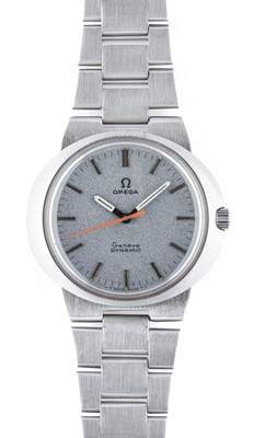 Lot 2462 - Omega: A Stainless Steel Centre Seconds...