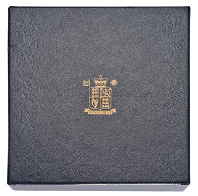 Lot 97 - Elizabeth II, Sovereign Portrait Collection,...