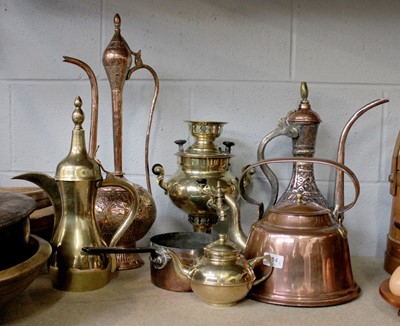 Lot 314 - A Small QuantIty of Assorted Metalware...